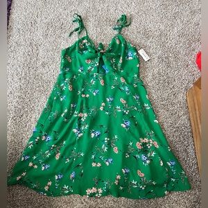 NWT Lulus Green Babydoll Dress
